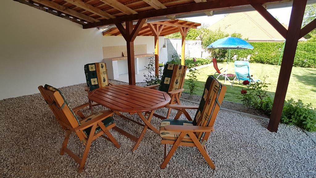 Villa Nora Hévíz Esterno foto