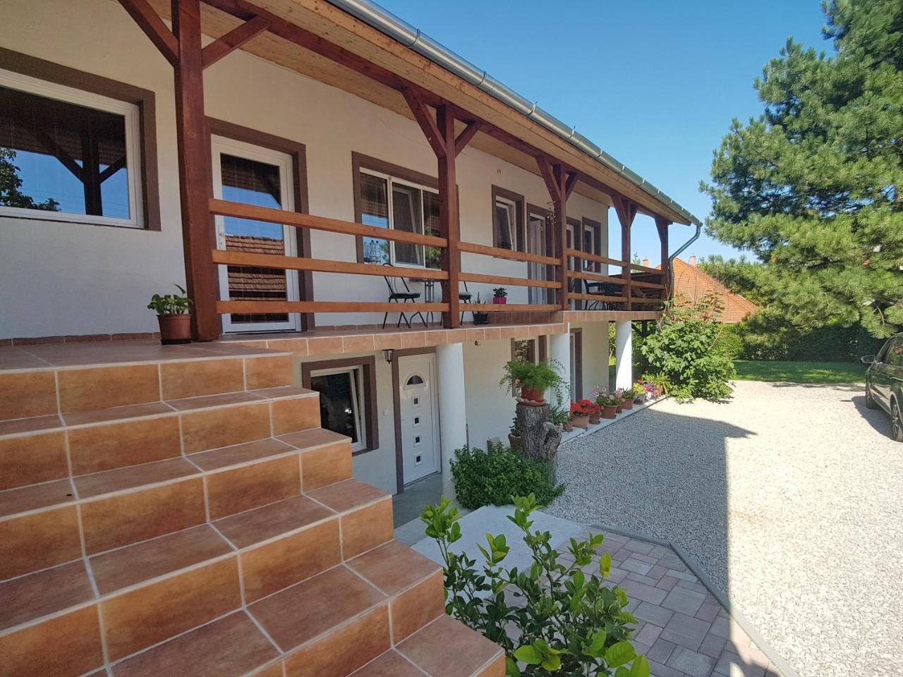 Villa Nora Hévíz Esterno foto